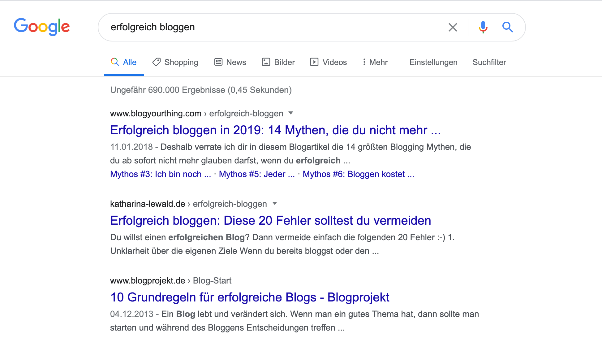 Das Suchergebnis für "erfolgreich bloggen". Hier wurde gleich drei Mal die Suchintention der User nicht getroffen. Das bietet Chancen.